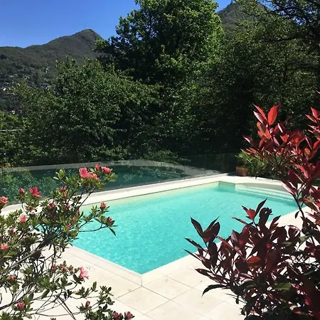 Laveno-mombello Sleeps 8 Pool